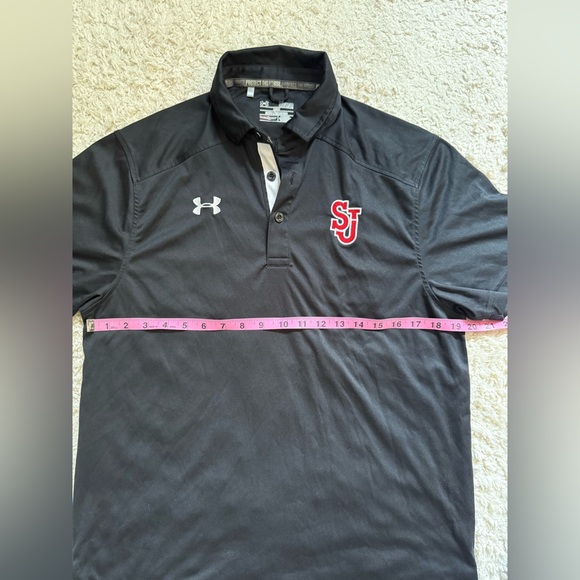 St. John’s Red Storm Men’s Under Armour Black Polo Size Medium - Picture 4 of 7